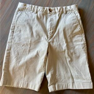 Vineyard Vines, Boy’s 9 inch Breaker Short in Stone Size 16